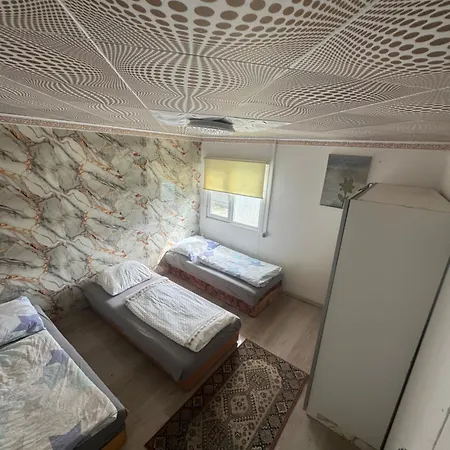 公寓 Balika Vendeghaz Tiszaújváros